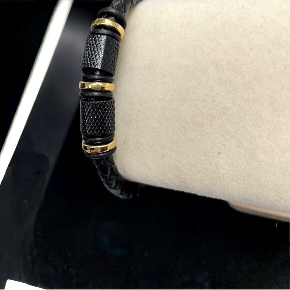 Men’s Leather Bracelet  l Braided Beaded w/ Gold Accent l Magnetic Closure l New - Picture 7 of 8